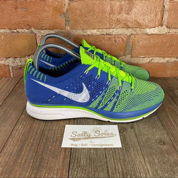 womens size 7.5 in men's nike